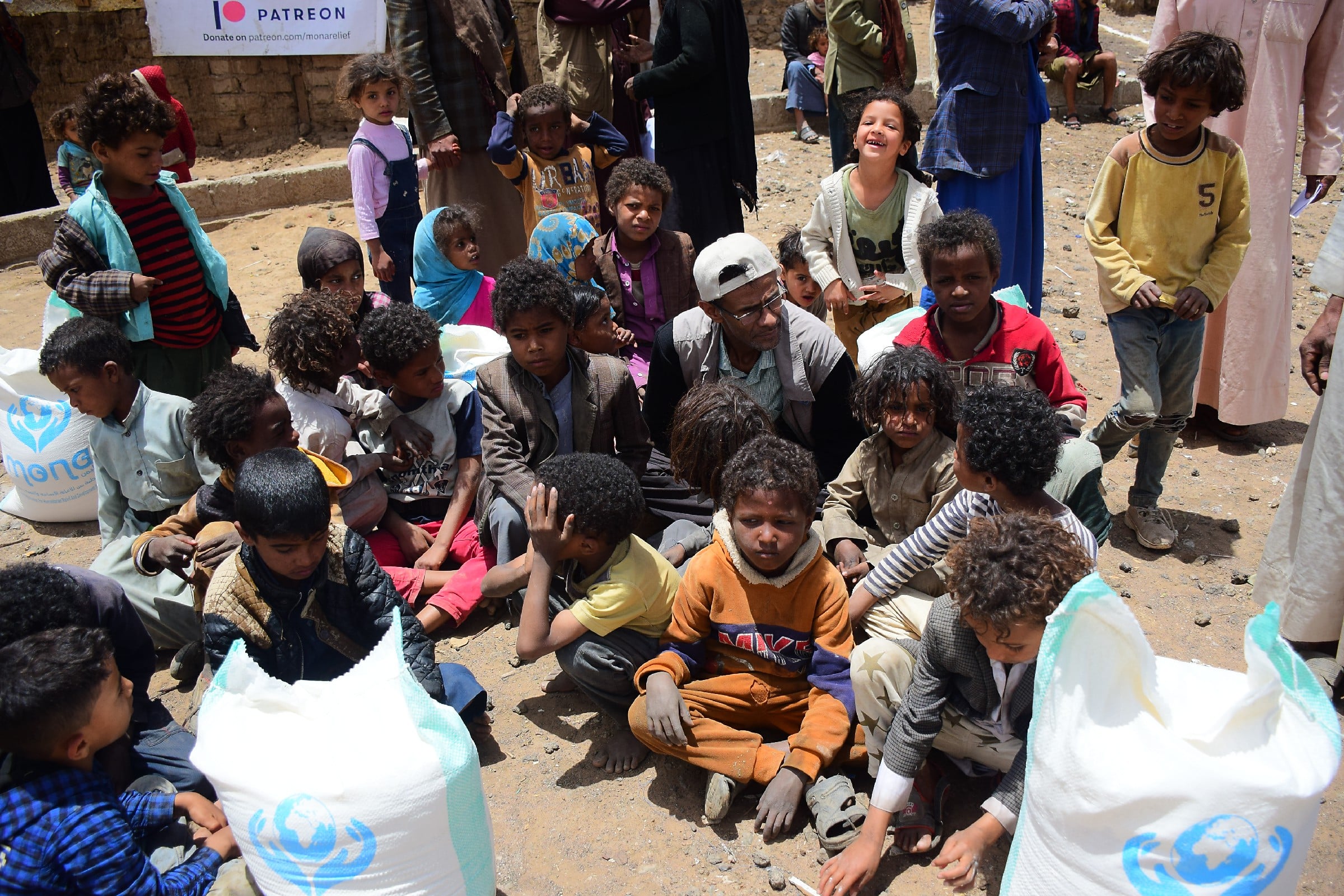 Read more about the article 380 families at al-Sawad & al-Reqah IDP hosting sites receive food supplies