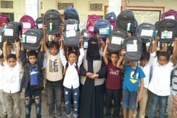 Another 100 students in Hodeidah received school backpacks