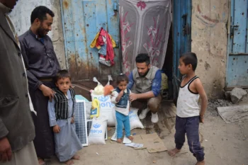 Families in Sana’a received food baskets
